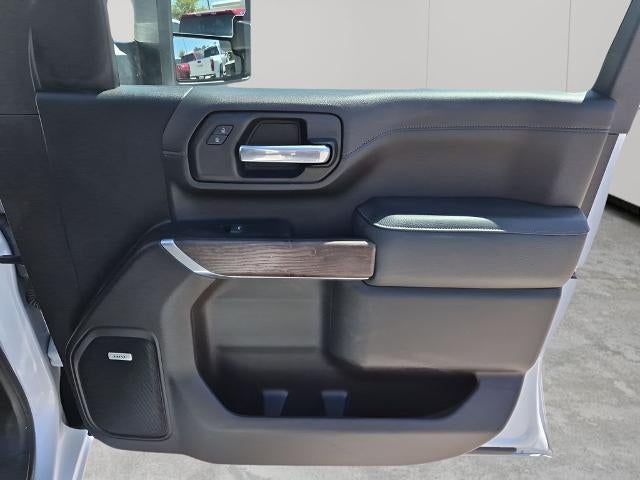 2022 GMC Sierra 2500 HD Crew Cab Standard Box 4-Wheel Drive Denali