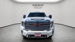 2022 GMC Sierra 2500 HD Crew Cab Standard Box 4-Wheel Drive Denali