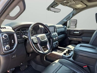 2022 GMC Sierra 2500 HD Crew Cab Standard Box 4-Wheel Drive Denali