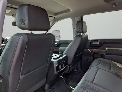 2021 GMC Sierra 3500HD Crew Cab Long Box 4-Wheel Drive Denali