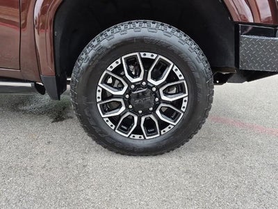 2024 GMC Sierra 2500 HD Crew Cab Standard Box 4-Wheel Drive Denali Ultimate