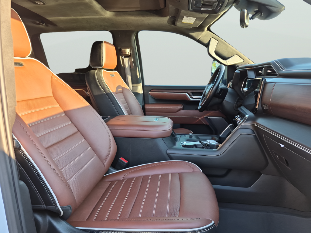 2024 GMC Sierra 2500HD Denali Ultimate