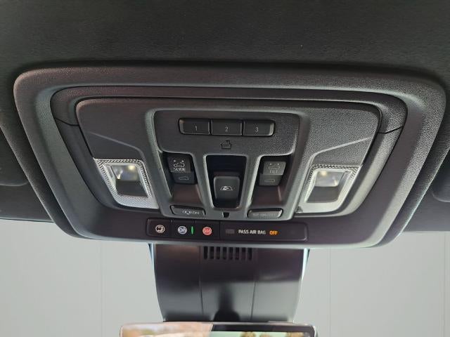 2024 GMC Sierra 3500HD Crew Cab Standard Box 4-Wheel Drive Denali Ultimate