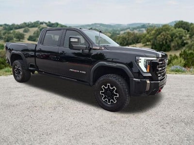 2024 GMC Sierra 2500 HD Crew Cab Standard Box 4-Wheel Drive AT4X