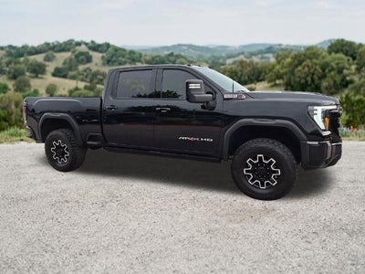 2024 GMC Sierra 2500 HD Crew Cab Standard Box 4-Wheel Drive AT4X