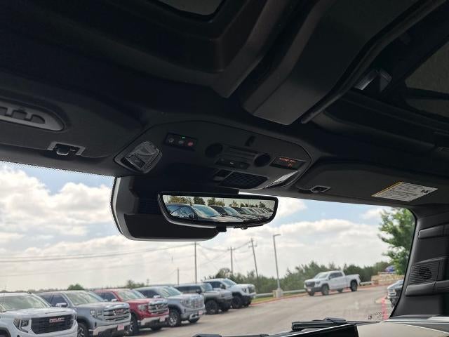 2026 GMC HUMMER EV Pickup e4WD Crew Cab 2X w/3VL