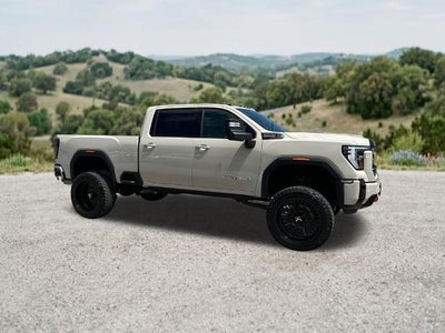 2026 GMC Sierra 2500 HD Crew Cab Standard Box 4-Wheel Drive AT4