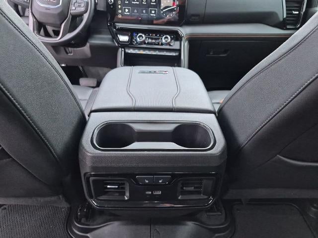 2025 GMC Sierra 2500 HD Crew Cab Standard Box 4-Wheel Drive AT4