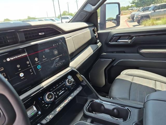 2025 GMC Sierra 2500 HD Crew Cab Standard Box 4-Wheel Drive AT4X