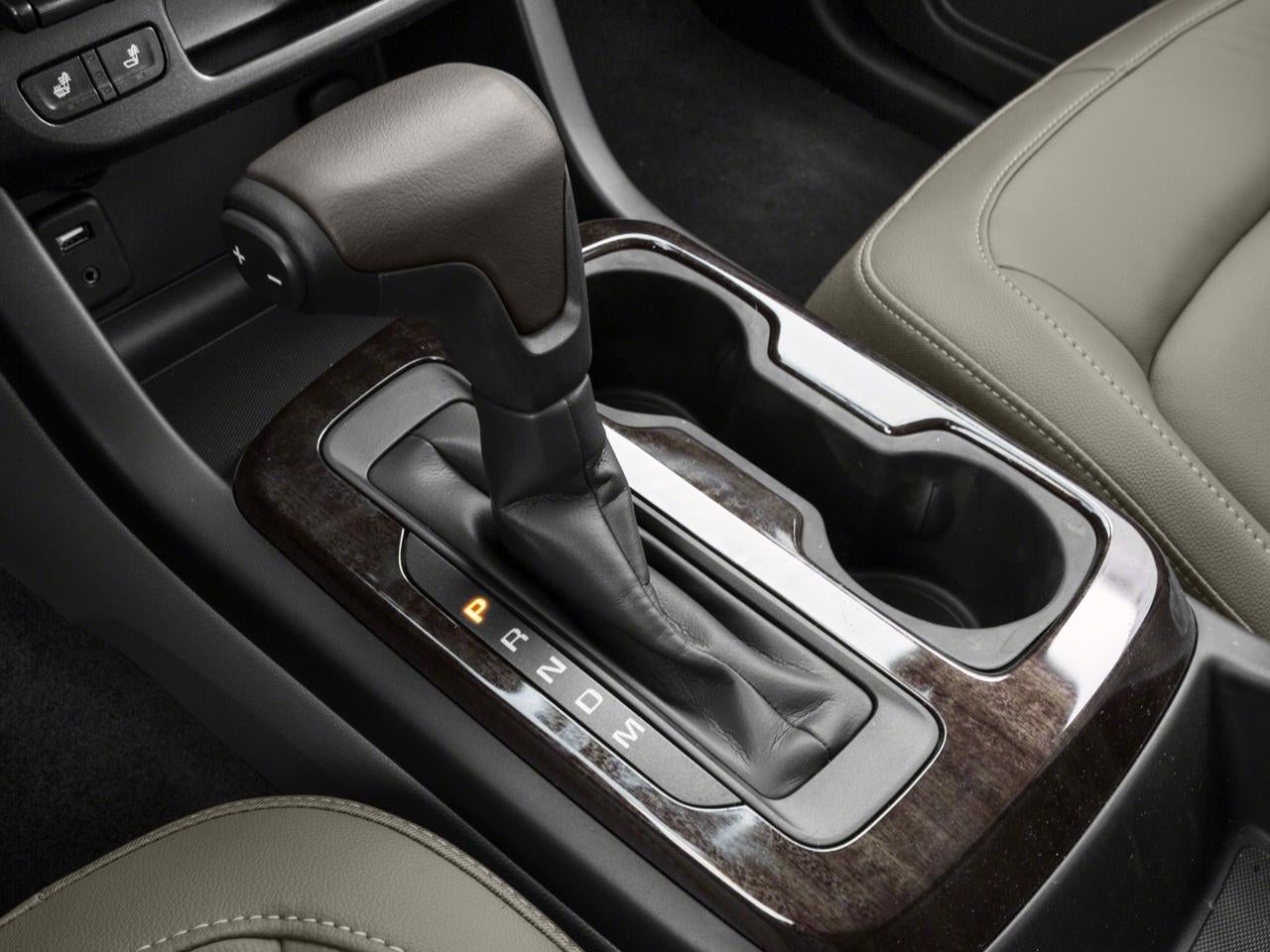 2015 GMC Canyon Crew Cab Short Box 2-Wheel Drive SLE