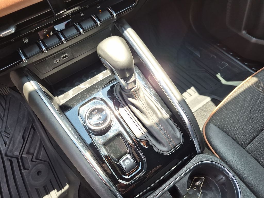 2025 GMC Canyon AT4