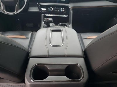 2022 GMC Sierra 1500 Crew Cab Short Box 4-Wheel Drive AT4