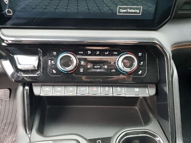 2022 GMC Sierra 1500 Crew Cab Short Box 4-Wheel Drive AT4