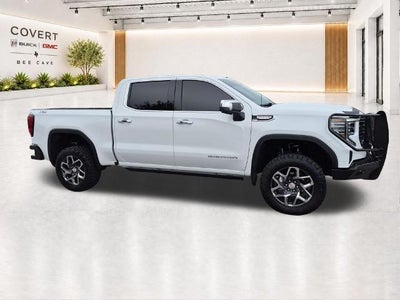 2026 GMC Sierra 1500 Crew Cab Short Box 4-Wheel Drive SLT
