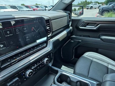 2024 GMC Sierra 1500 Crew Cab Short Box 4-Wheel Drive SLT