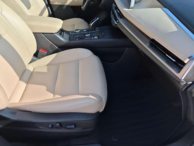 2024 Cadillac XT4 FWD 4dr Luxury