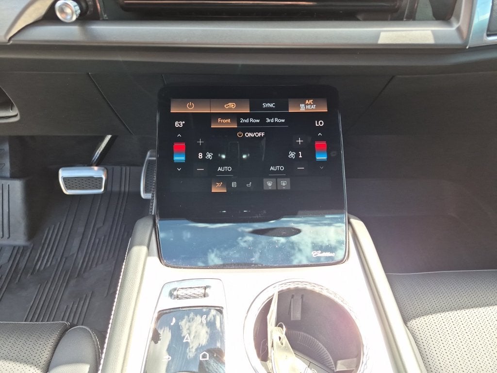 2026 Cadillac VISTIQ Sport