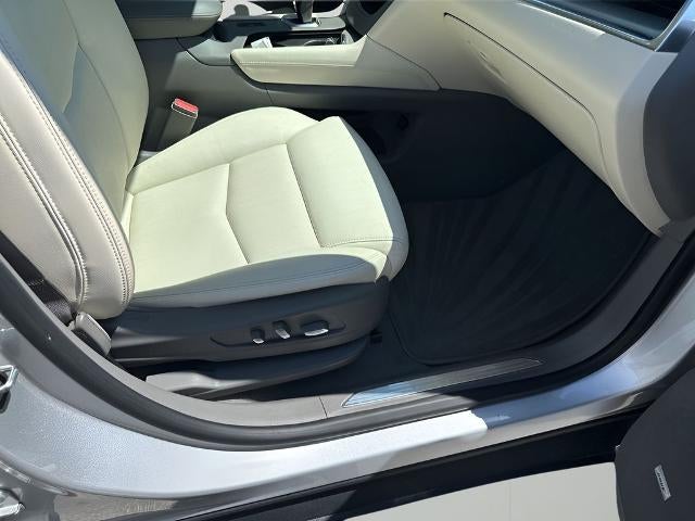 2017 Cadillac XT5 FWD 4dr Luxury