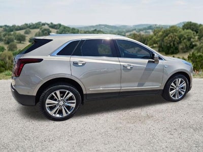 2023 Cadillac XT5 AWD 4dr Premium Luxury