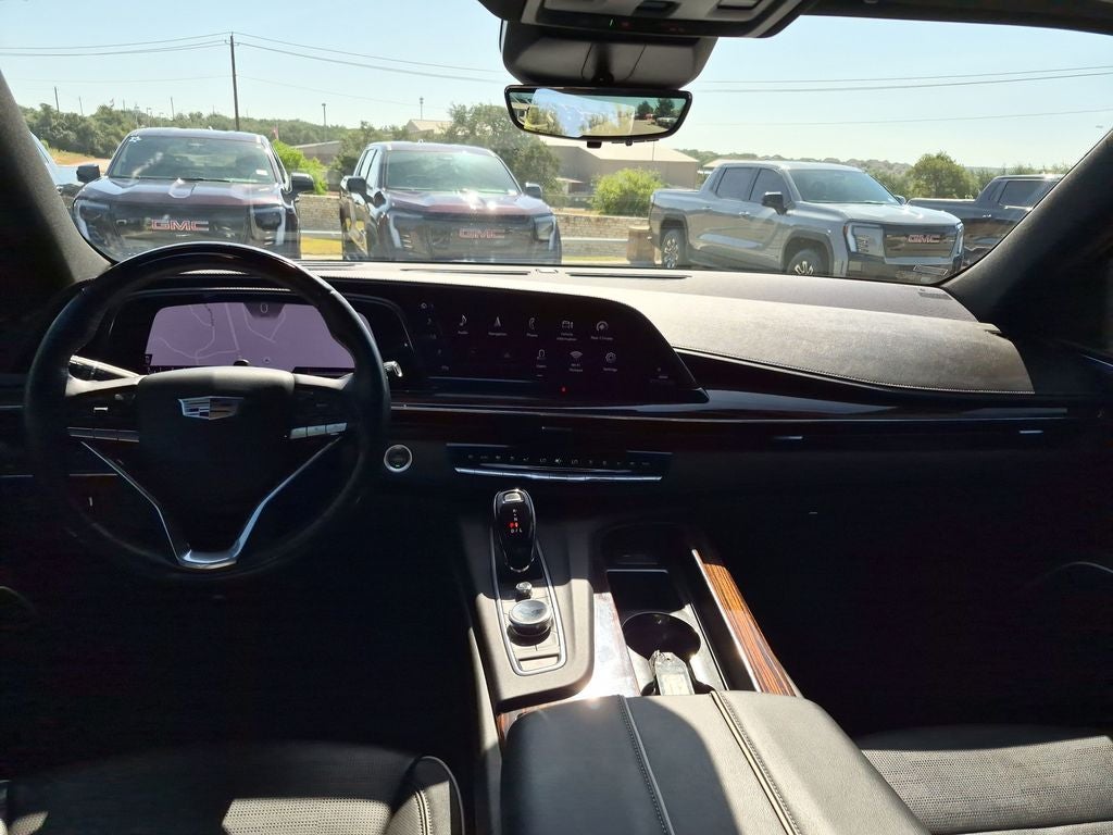 2022 Cadillac Escalade Premium Luxury