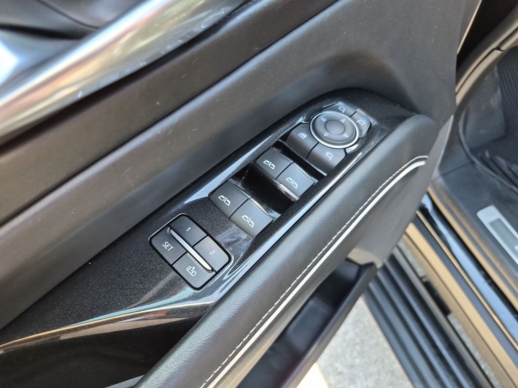 2022 Cadillac Escalade 4WD Premium Luxury Platinum
