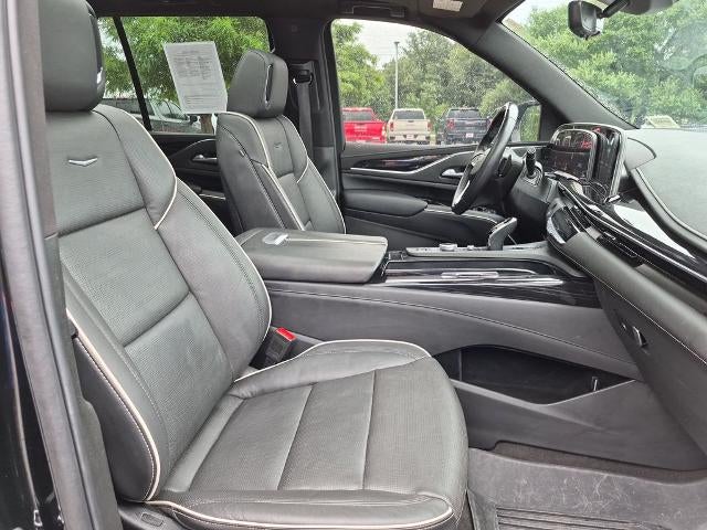 2023 Cadillac Escalade 4WD Sport