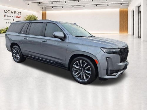 2022 Cadillac Escalade ESV 4WD Sport