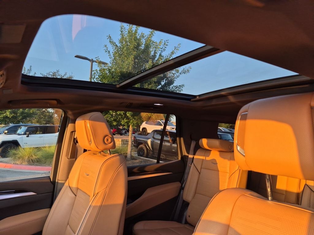 2025 Cadillac Escalade Premium Luxury