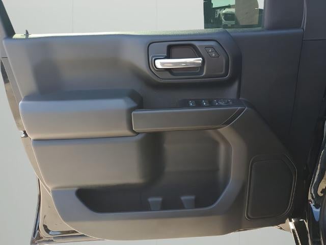 2025 Chevrolet Silverado 2500 HD Crew Cab Standard Box 4-Wheel Drive Custom