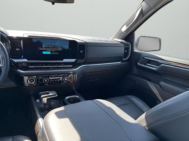 2023 Chevrolet Silverado 1500 Crew Cab Short Box 2-Wheel Drive RST