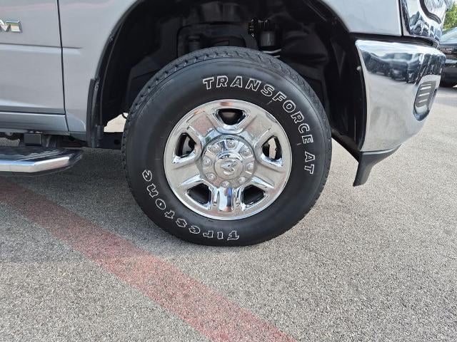 2022 RAM 3500 Tradesman 4x4 Crew Cab 6'4" Box