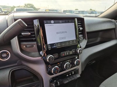 2022 RAM 3500 Tradesman 4x4 Crew Cab 6'4" Box