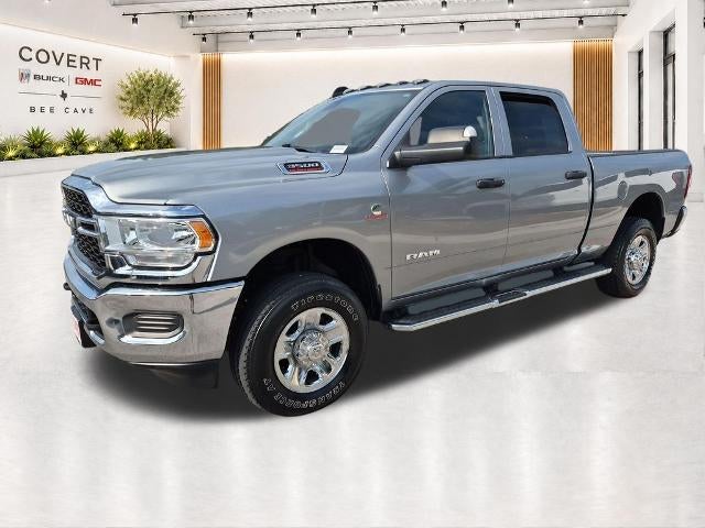 2022 RAM 3500 Tradesman 4x4 Crew Cab 6'4" Box