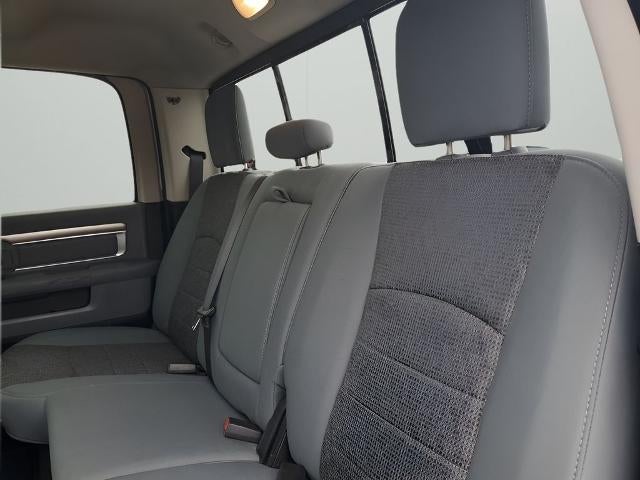 2018 RAM 3500 Lone Star 4x4 Crew Cab 6'4" Box