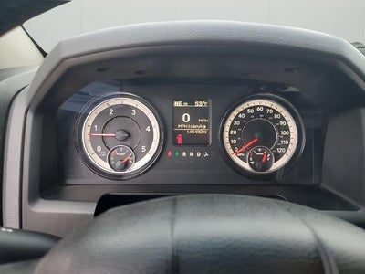 2018 RAM 3500 Lone Star 4x4 Crew Cab 6'4" Box