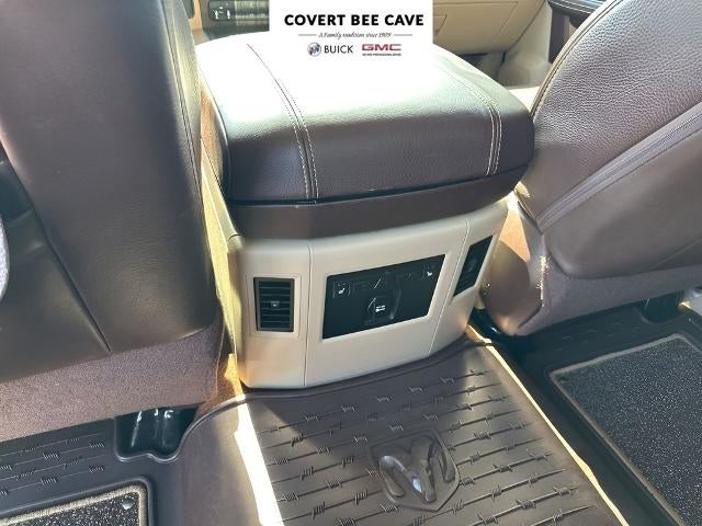 2014 RAM 3500 4WD Crew Cab 8 Ft Box Longhorn