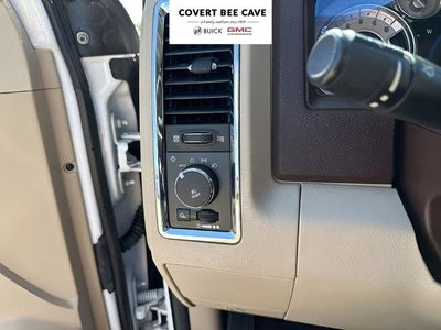 2014 RAM 3500 4WD Crew Cab 8 Ft Box Longhorn