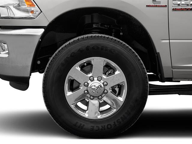 2014 RAM 3500 4WD Crew Cab 8 Ft Box Longhorn