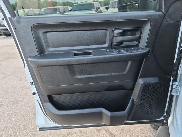 2024 RAM 2500 Tradesman 4x4 Crew Cab 6'4" Box
