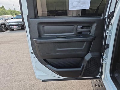 2024 RAM 2500 Tradesman 4x4 Crew Cab 6'4" Box