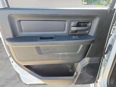 2018 RAM 2500 Tradesman 4x4 Crew Cab 6'4" Box