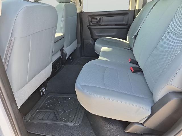 2018 RAM 2500 Tradesman 4x4 Crew Cab 6'4" Box