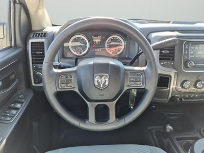 2018 RAM 2500 Tradesman 4x4 Crew Cab 6'4" Box