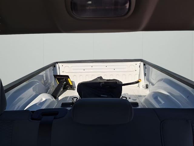 2018 RAM 2500 Tradesman 4x4 Crew Cab 6'4" Box