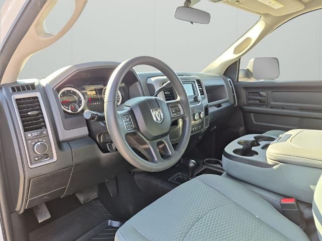 2018 RAM 2500 Tradesman 4x4 Crew Cab 6'4" Box