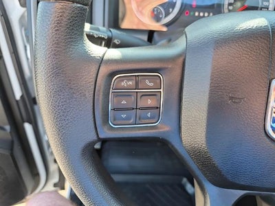 2018 RAM 2500 Tradesman 4x4 Crew Cab 6'4" Box