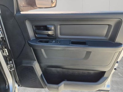 2015 RAM 2500 4WD Crew Cab 6.4 Ft Box Tradesman