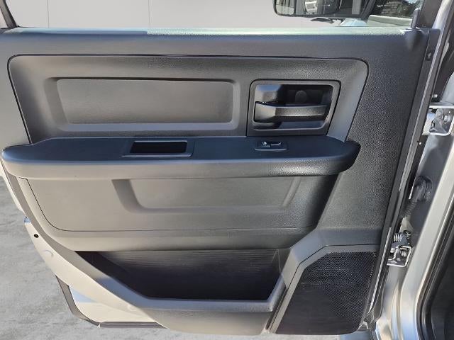 2015 RAM 2500 4WD Crew Cab 6.4 Ft Box Tradesman