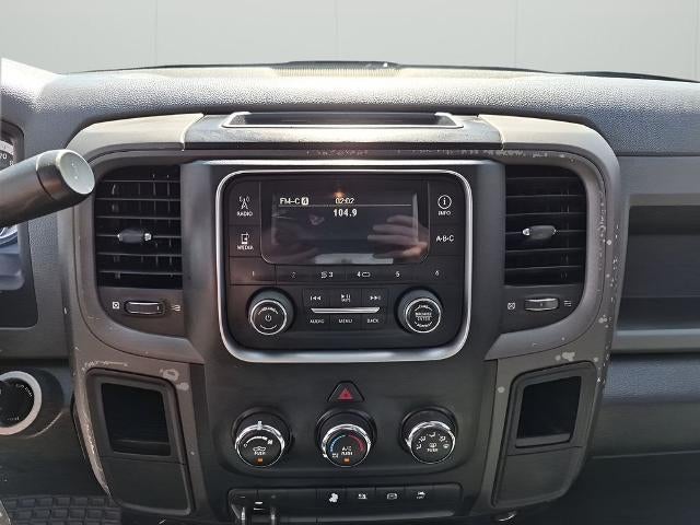 2015 RAM 2500 4WD Crew Cab 6.4 Ft Box Tradesman