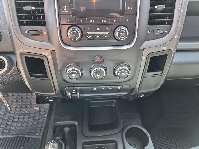 2015 RAM 2500 4WD Crew Cab 6.4 Ft Box Tradesman